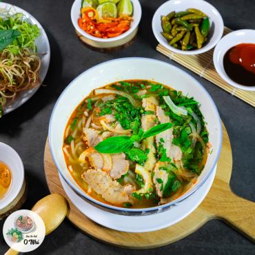 Hình ảnh về Bún Bò Nạm Chả
